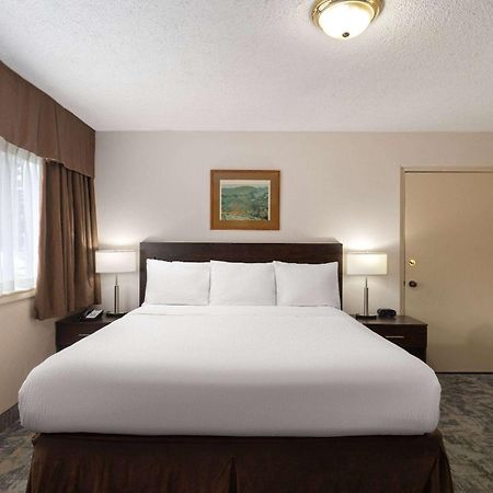 Travelodge By Wyndham Thunder Bay On Exterior foto