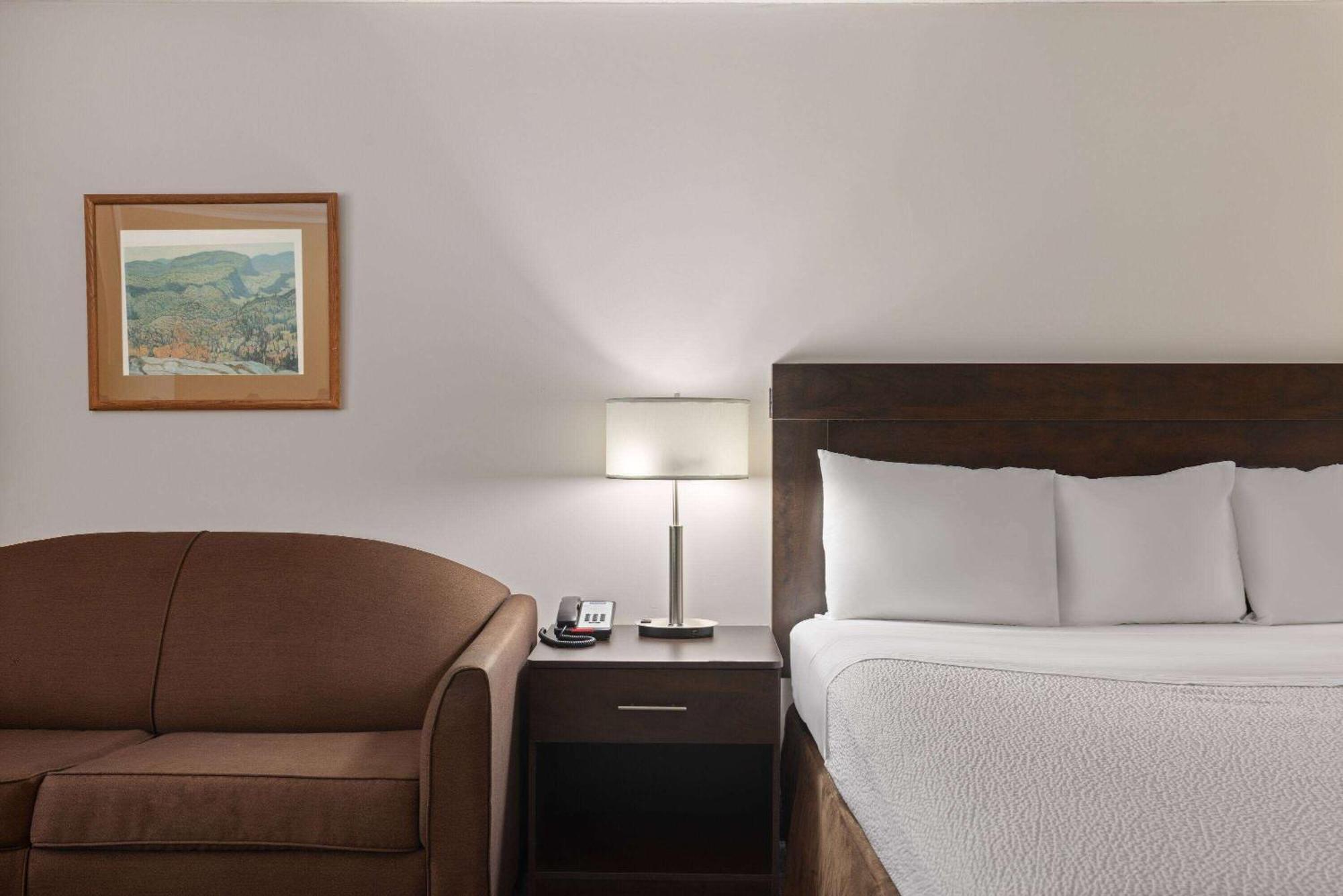 Travelodge By Wyndham Thunder Bay On Exterior foto