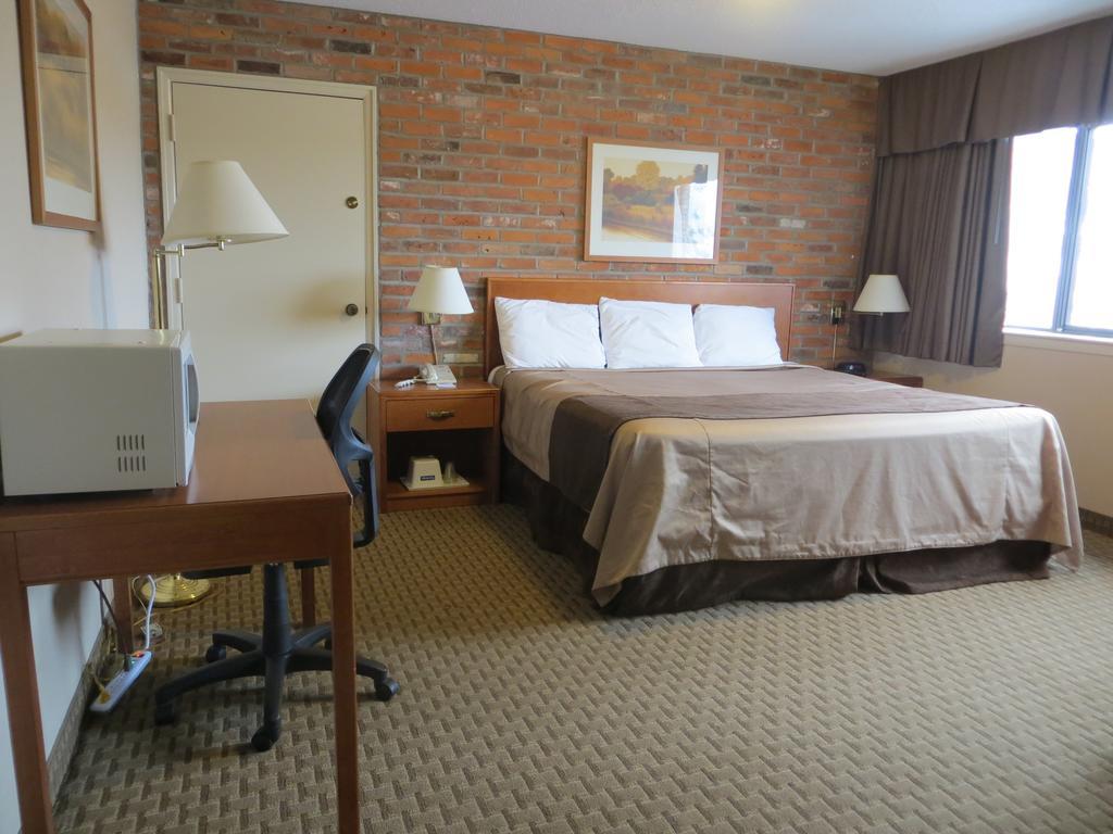 Travelodge By Wyndham Thunder Bay On Exterior foto